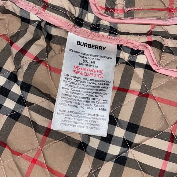 COPY - Authentic Burberry Kids Pink detachable hood quilted coat - Picture 7 of 16